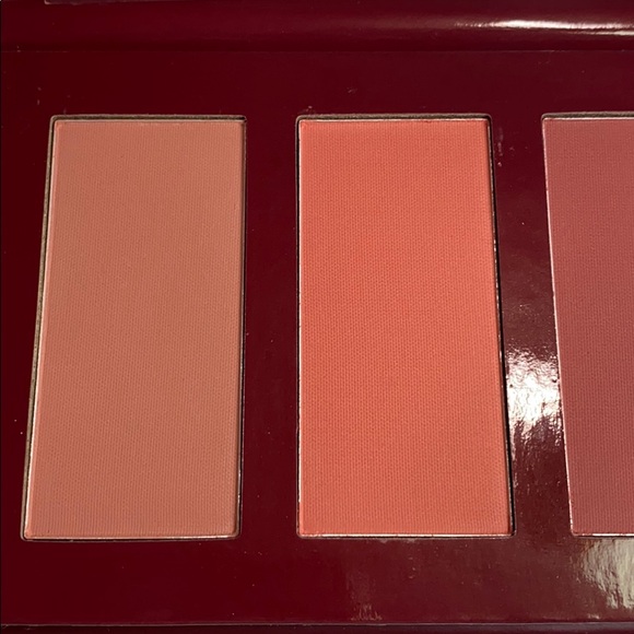 ACE BEAUTĒ Makeup Blush - Picture 3 of 5